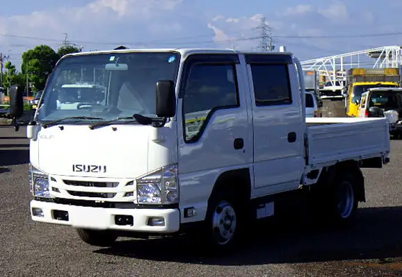 いすゞ エルフ 小型 平ボディ Wキャブ 2RG-NJR88Aの中古トラック画像1