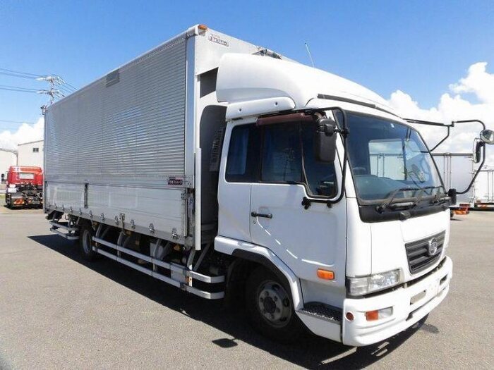 日産UD コンドル 中型 ウイング パワーゲート ベッド｜画像2