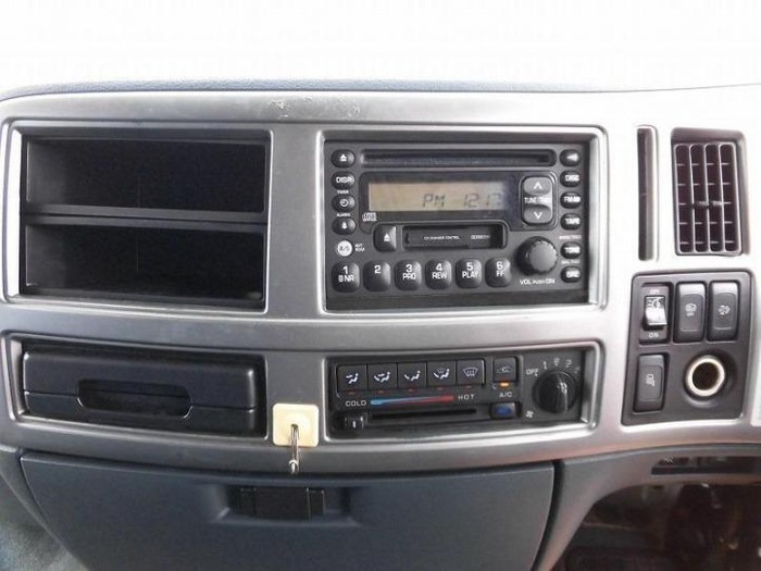 日産UD コンドル 中型 ウイング パワーゲート ベッド｜画像11