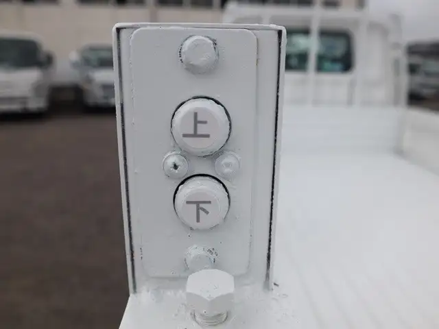 マツダ ボンゴ 小型 平ボディ パワーゲート DBF-SLP2Tの中古トラック画像11