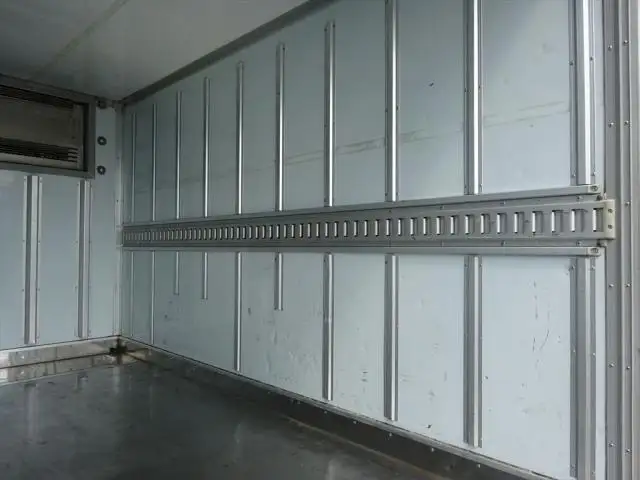 トヨタ ダイナ 小型 冷凍冷蔵 低温 床ステンの中古トラック画像9