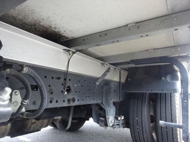 トヨタ ダイナ 小型 冷凍冷蔵 低温 床ステン｜画像18