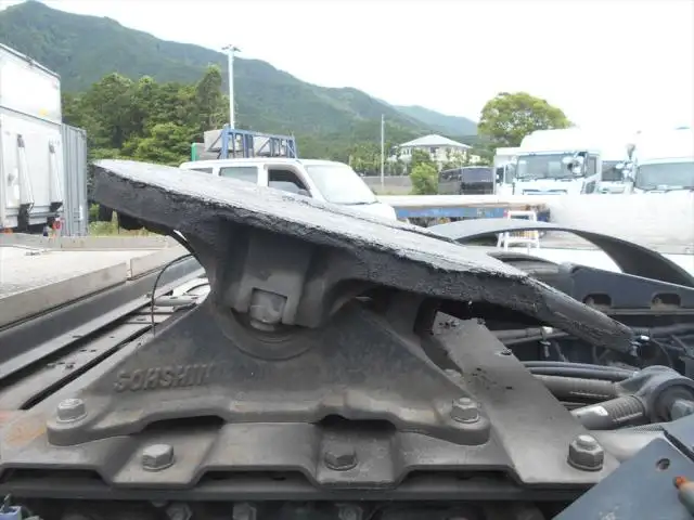 いすゞ ギガ 大型 トラクター ハイルーフ 1デフの中古トラック画像7