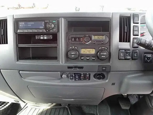 いすゞ フォワード 中型/増トン ウイング ベッド 2RG-FRR90S2の中古トラック画像16