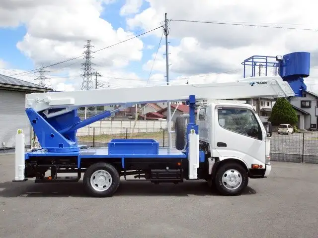 日野 デュトロ 小型 高所・建柱車 高所作業車 TKG-XZU640Fの中古トラック画像3