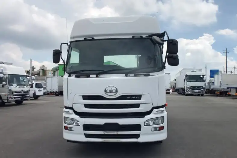 日産UD クオン 大型 トラクター ハイルーフ 1デフの中古トラック画像2