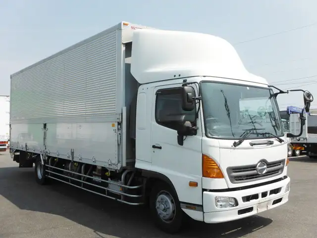 日野 レンジャー 中型/増トン ウイング 床鉄板 エアサスの中古トラック画像2