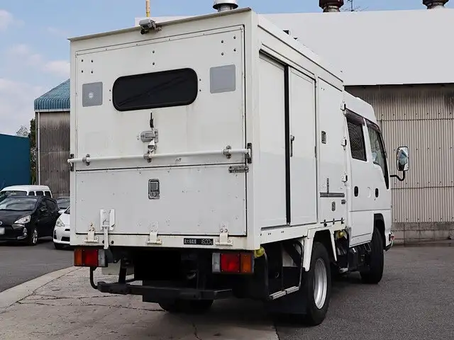 いすゞ エルフ 小型 アルミバン Wキャブ SKG-NJR85Aの中古トラック画像4