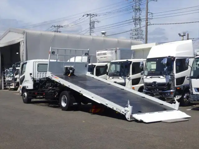 三菱 ファイター 中型/増トン 車両重機運搬 ラジコン ウインチの中古トラック画像5