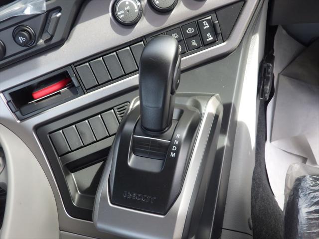 日産UD クオン 大型 トラクター ハイルーフ 1デフ｜画像11