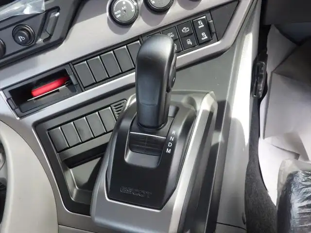 日産UD クオン 大型 トラクター ハイルーフ 1デフの中古トラック画像11