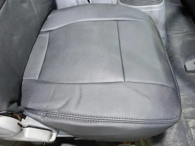 いすゞ フォワード 中型/増トン ウイング 床鉄板 ベッドの中古トラック画像10