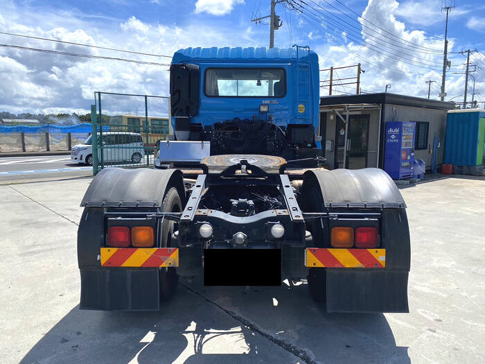 日産UD クオン 大型 トラクター 1デフ エアサス｜画像5