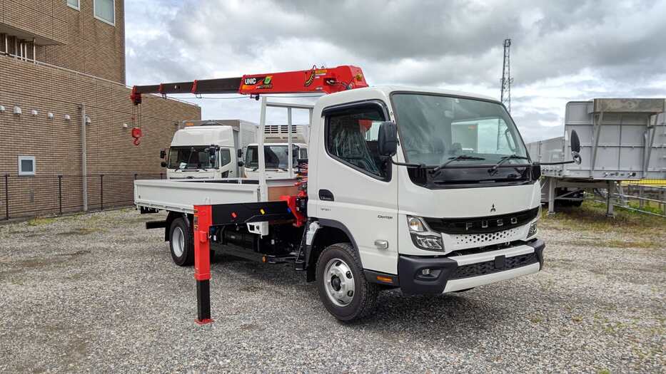 三菱 キャンター 小型 クレーン付 4段 ラジコン｜画像2