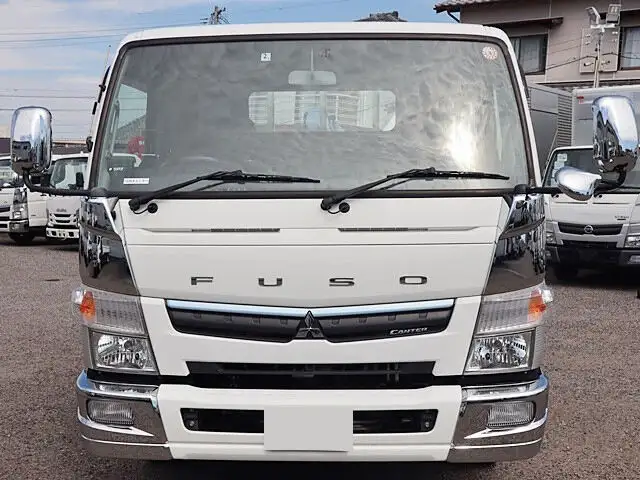 三菱 キャンター 小型 平ボディ TPG-FEB90 H28の中古トラック画像2