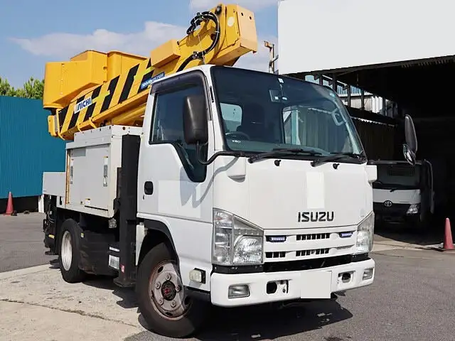 いすゞ エルフ 小型 高所・建柱車 高所作業車 電工仕様の中古トラック画像2