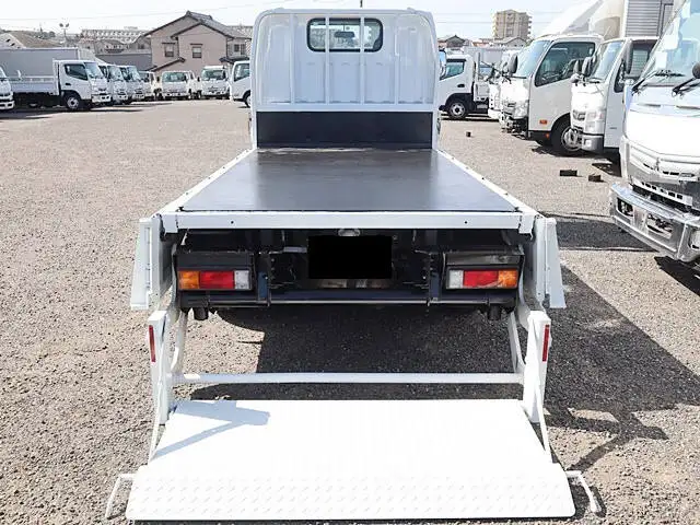 三菱 キャンター 小型 平ボディ パワーゲート 床鉄板の中古トラック画像9