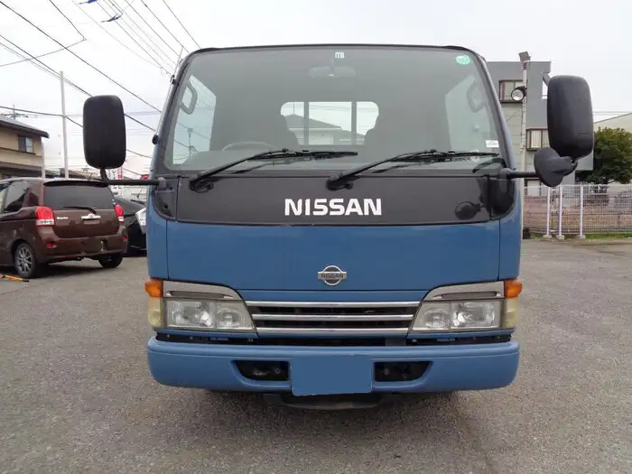 日産 アトラス 小型 平ボディ パワーゲート KK-AKR66EAの中古トラック画像2