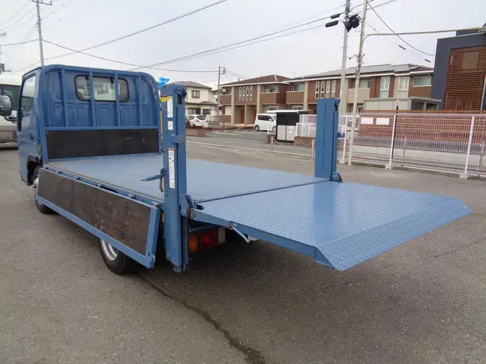 日産 アトラス 小型 平ボディ パワーゲート KK-AKR66EAの中古トラック画像8