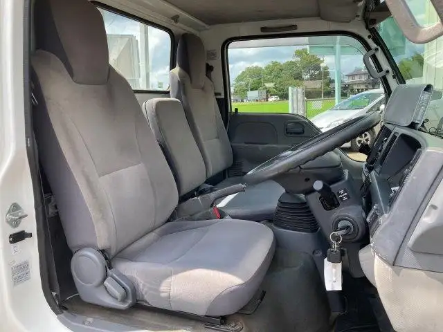いすゞ エルフ 小型 平ボディ TKG-NJR85A H25の中古トラック画像10