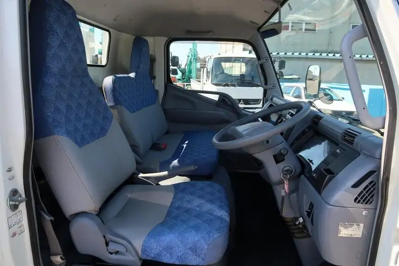 三菱 キャンター 小型 車両重機運搬 ラジコン ウインチの中古トラック画像12