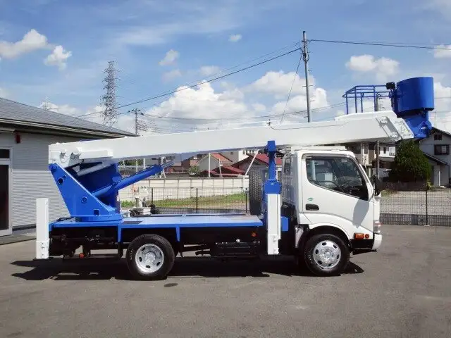 日野 デュトロ 小型 高所・建柱車 高所作業車 TKG-XZU640Fの中古トラック画像3