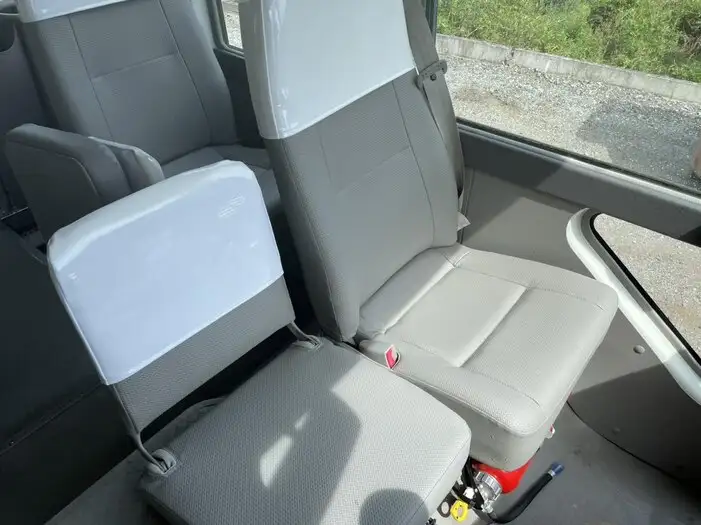 トヨタ コースター 小型 バス マイクロバス PDG-XZB40の中古トラック画像6