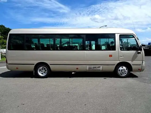 トヨタ コースター 小型 バス マイクロバス BDG-XZB50の中古トラック画像3