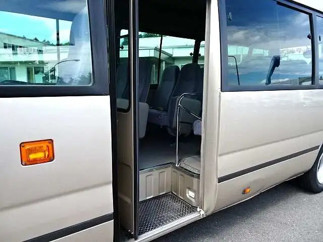 トヨタ コースター 小型 バス マイクロバス BDG-XZB50の中古トラック画像7