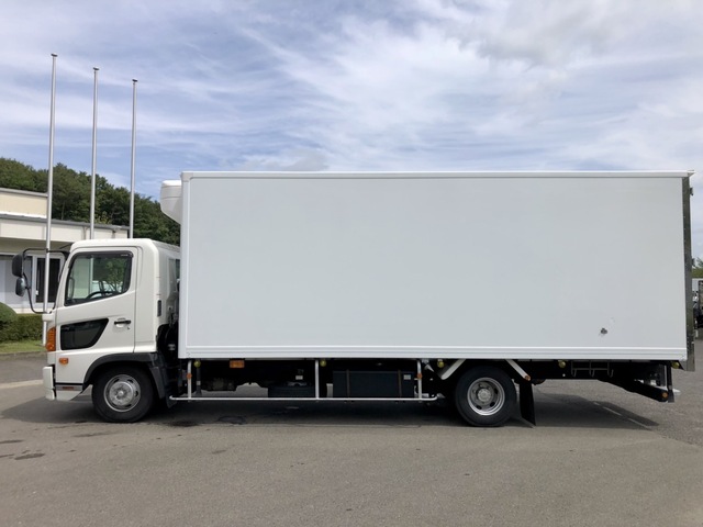 日野 レンジャー 中型 冷凍冷蔵 低温 床アルミ｜画像3