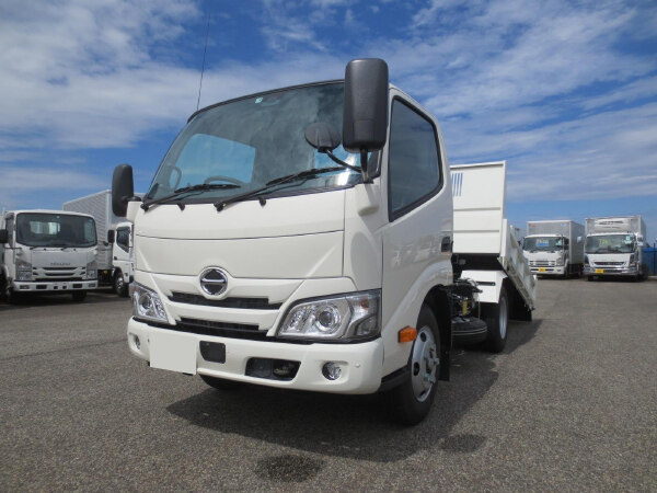 日野 デュトロ 小型 ダンプ 10尺 2RG-XZU600T