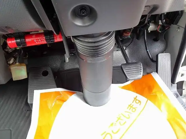 いすゞ エルフ 小型 平ボディ TRG-NHR85A H29の中古トラック画像12