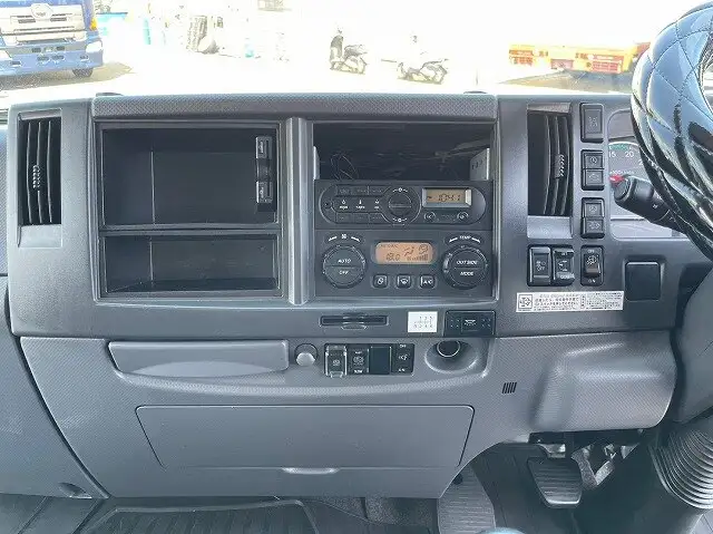 いすゞ フォワード 中型/増トン ウイング ベッド 2RG-FRR90S2の中古トラック画像16