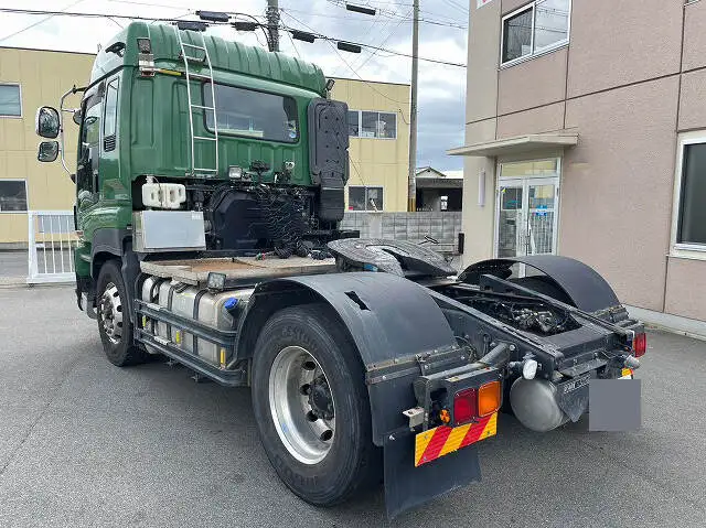 いすゞ ギガ 大型 トラクター ハイルーフ 1デフの中古トラック画像5