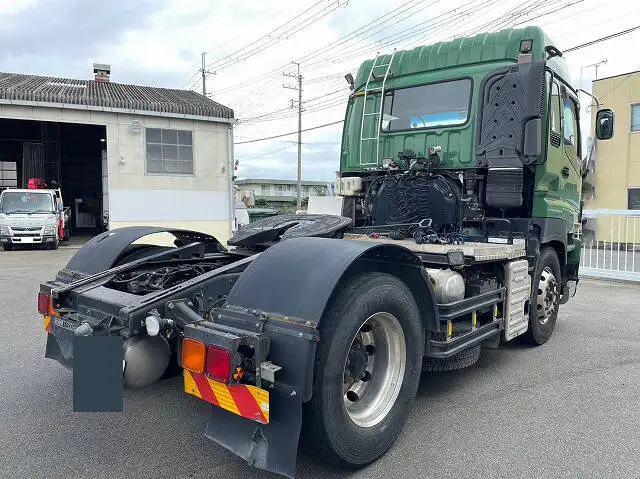 いすゞ ギガ 大型 トラクター ハイルーフ 1デフの中古トラック画像3