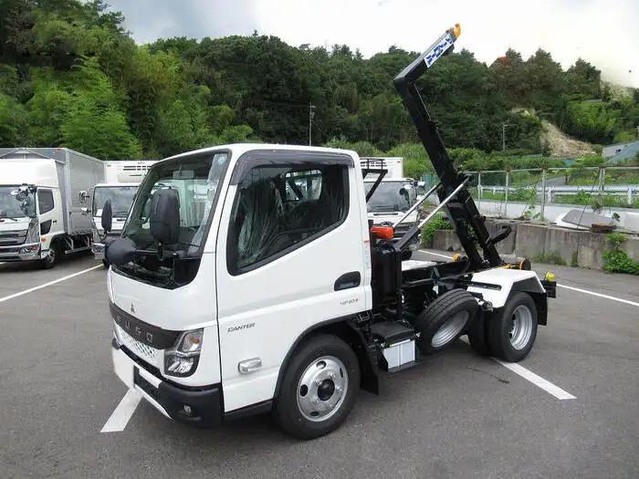 三菱 キャンター 小型 アームロール ツインホイスト 2RG-FBAV0の中古トラック画像1
