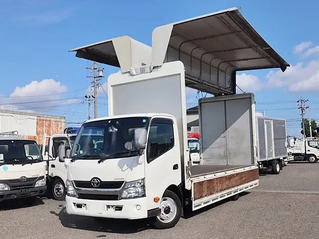 トヨタ ダイナ 小型 ウイング 幌ウイング TKG-XZU720の中古トラック画像9