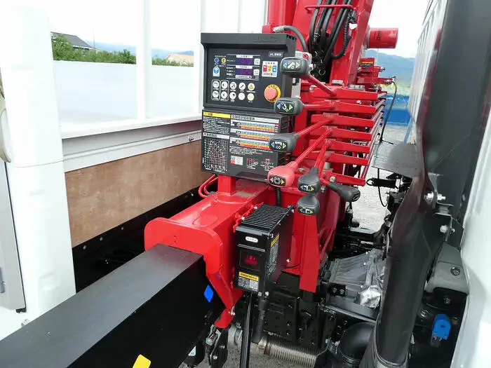 三菱 キャンター 小型 クレーン付 アルミブロック 4段の中古トラック画像9