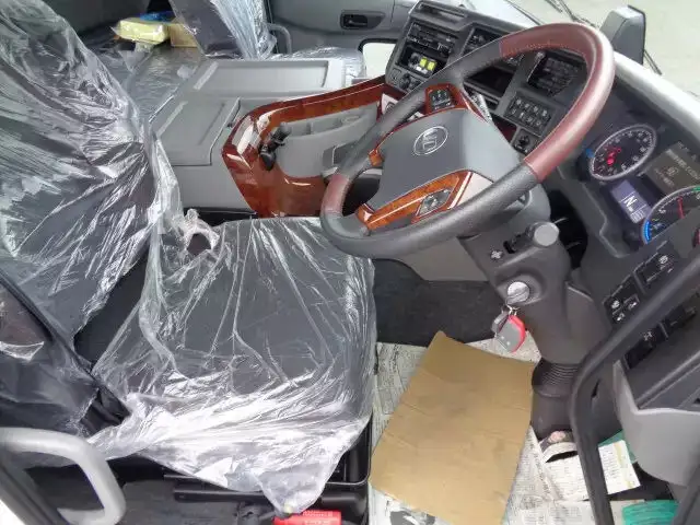 日産UD クオン 大型 トラクター ハイルーフ 1デフの中古トラック画像6