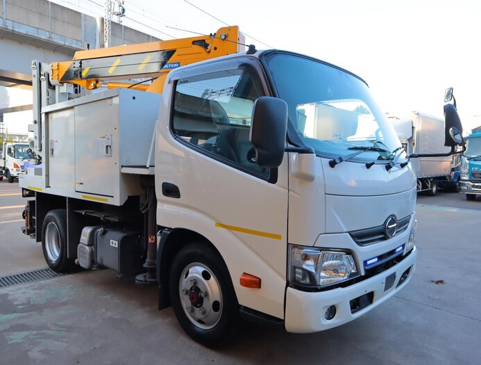 日野 デュトロ 小型 高所・建柱車 高所作業車 電工仕様｜画像2