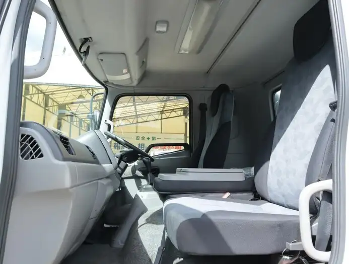 日産UD コンドル 中型/増トン 平ボディ ベッド TKG-MK38Lの中古トラック画像11
