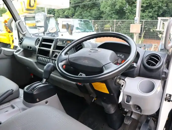 日野 デュトロ 小型 平ボディ TPG-XZC710M H29の中古トラック画像11