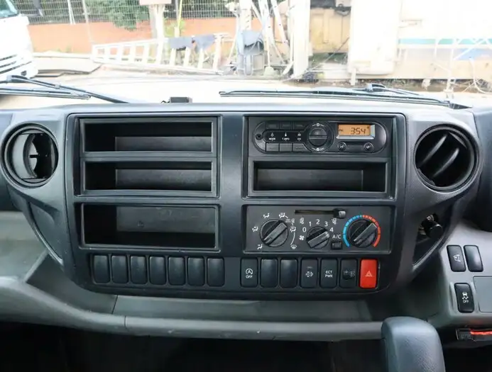 日野 デュトロ 小型 平ボディ TPG-XZC710M H29の中古トラック画像13