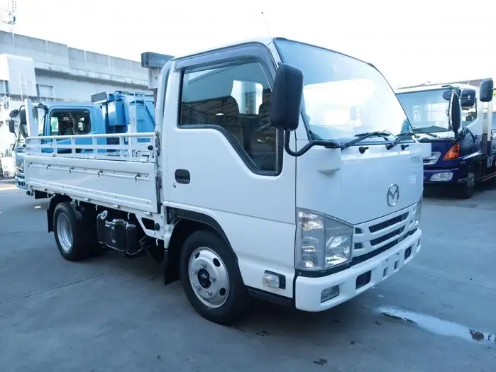 マツダ タイタン 小型 平ボディ TRG-LKR85A H30の中古トラック画像2