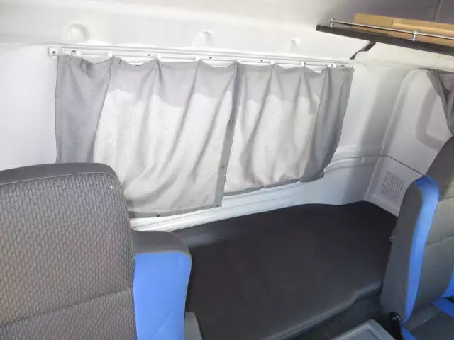 いすゞ ギガ 大型 トラクター ハイルーフ 1デフ｜画像12
