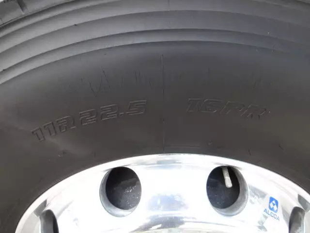 いすゞ ギガ 大型 トラクター ハイルーフ 1デフ｜画像20