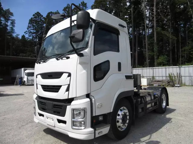 いすゞ ギガ 大型 トラクター 2PG-EXD52CD