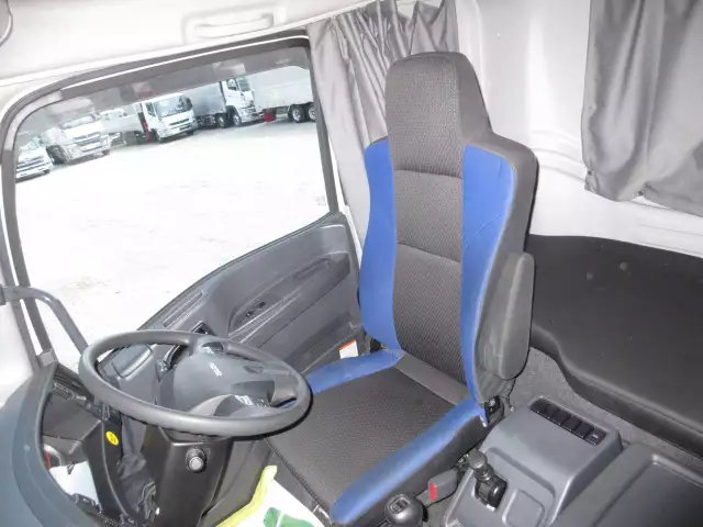 いすゞ ギガ 大型 トラクター ハイルーフ 1デフ｜画像7