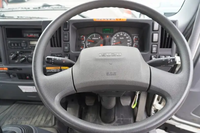 いすゞ フォワード 中型/増トン クレーン付 4段 ラジコンの中古トラック画像12