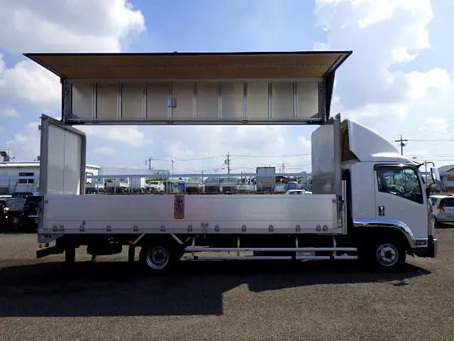 いすゞ フォワード 中型/増トン ウイング ベッド 2RG-FRR90S2の中古トラック画像6